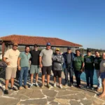 Tyler Hoechlin visita pousada premiada e destaca o Pantanal de Mato Grosso