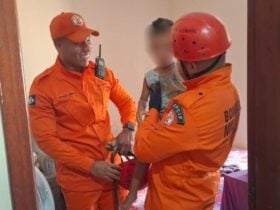 Bombeiros de Mato Grosso resgatam crianca de dois anos que ficou presa em quarto