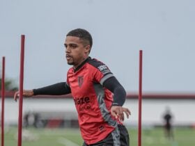 Atlético-GO x América-MG: Onde assistir ao vivo, escalações e tudo sobre o duelo da Série B. Imagem: Bruno Corsino/Atlético GO