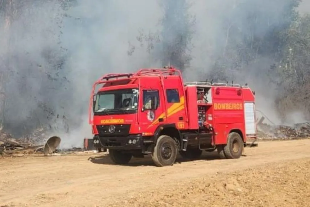 Incêndio em Chapada dos Guimarães é controlado pelo Corpo de Bombeiros
