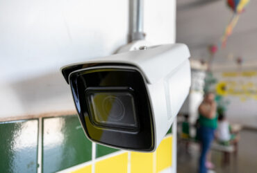 Escolas de Cuiaba passam a ter cameras de reconhecimento facial