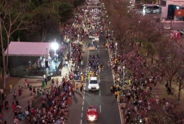 Familias reunem em desfile civico para valorizar a independencia do Brasil e contar a historia de Sinop