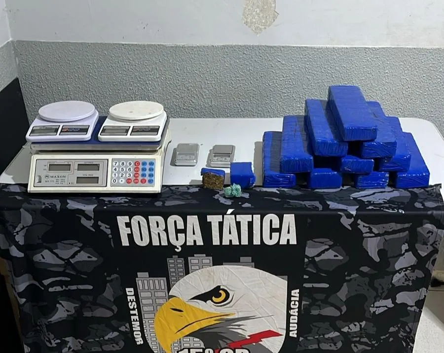 Força Tática apreende maconha e prende suspeita de tráfico em Guaratã do Norte
