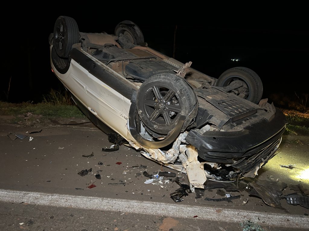 Acidente ocorreu na noite de sábado (27) e mobilizou equipes da Nova Rota do Oeste; vítima foi encaminhada ao Hospital Regiona