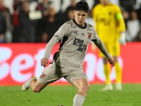 Athletico x Operário: onde assistir, escalações e tudo sobre o duelo decisivo da Série B. Imagem: José Tramontin athletico.com.br