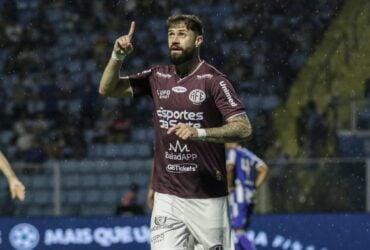 Ferroviária x Goiás: onde assistir, prováveis escalações do jogo pela Série B. Imagem: Luis Miguel Ferreira Ferroviária SAF
