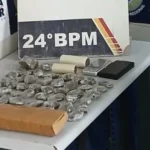Mulher é presa em Cuiabá com 51 porções de drogas escondidas em casa