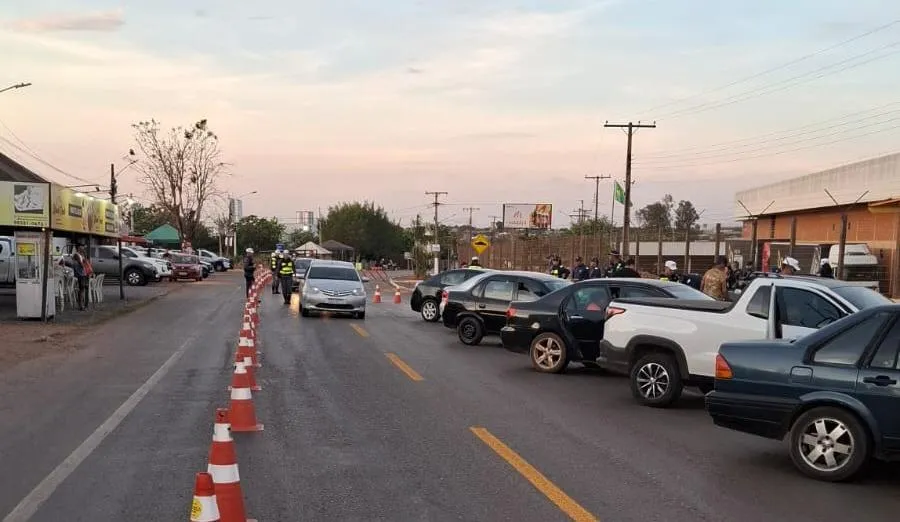 Operação Lei Seca em Várzea Grande prende seis motoristas e recolhe 47 veículos