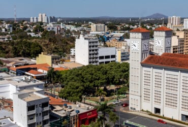 Prefeito anuncia Lotes Urbanizados dentro do Casa Cuiabana