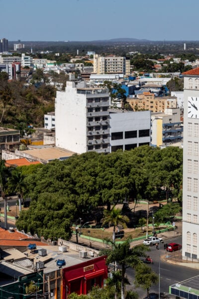 Prefeito anuncia Lotes Urbanizados dentro do Casa Cuiabana