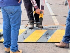 Prefeitura de Sinop inicia instalacao de lombadas modulares em vias publicas