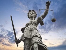 Tribunal do juri condena reu a 37 anos de prisao por feminicidio e estupro em Mato Grosso