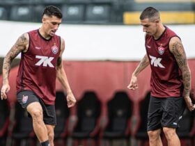 Vitória x Ceará: onde assistir, escalações e detalhes do confronto pelo Brasileirão. Imagem: Victor Ferreira EC Vitória