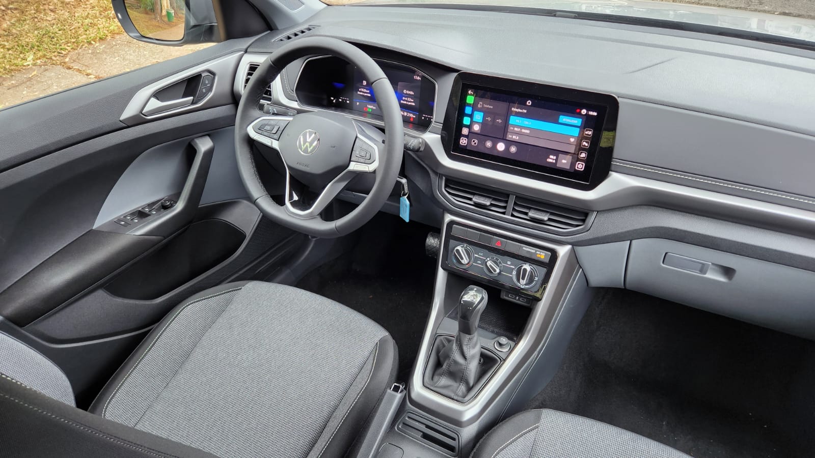 Volkswagen T Cross 2026 mostra forca e lidera segmento no mercado brasileiro Sergio Dias 30