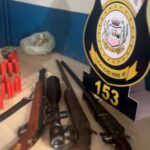 Guarda Municipal e Conselho Tutelar identificam violência física e psicológica contra menor de 13 anos; três armas de fogo foram apreendidas na residência