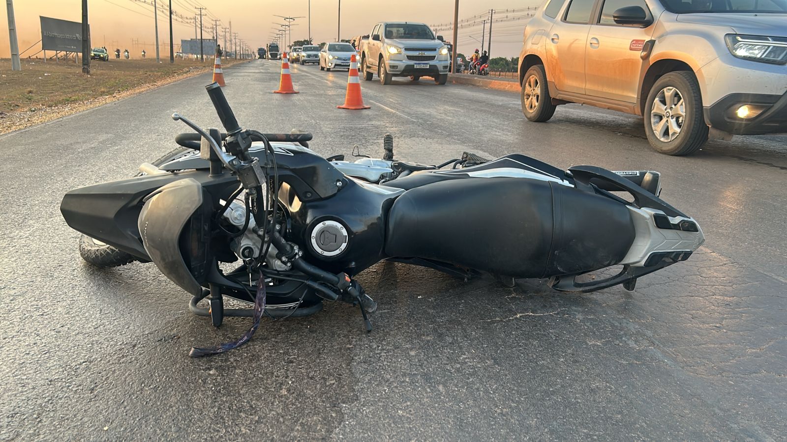 A vítima é Maicon Messias da Araújo, de 35 anos, natural do Rio de Janeiro, que trabalhava em uma construtora no município e deixa esposa na cidade.