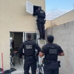 Mandados foram cumpridos em Mato Grosso, Goiás e Distrito Federal; rede criminosa movimentava drogas e armas vindas da Bolívia