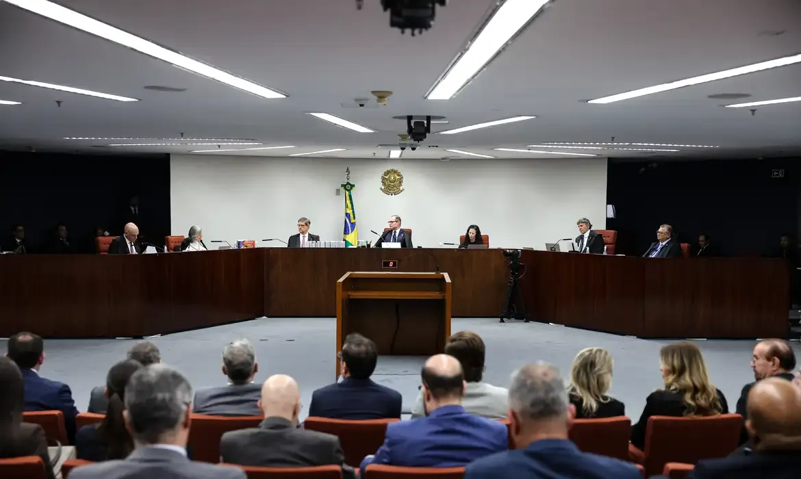 TV Brasil transmite especial sobre julgamento da tentativa de golpe