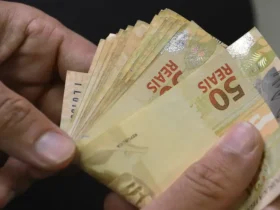 Copom mantém Selic em 15% após reunião de dois dias