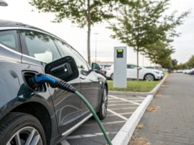 Projeto de lei propõe isenção de IPVA para veículos elétricos e híbridos em MT