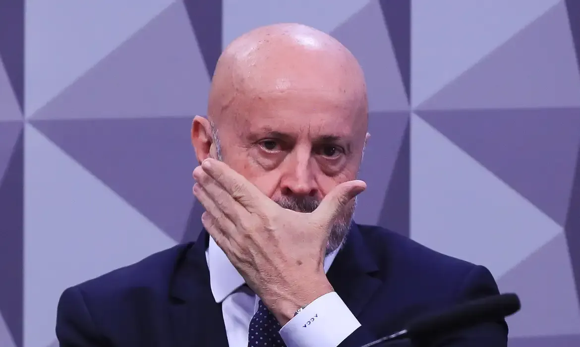 Mendonça decide manter prisão de suspeitos de fraude no INSS