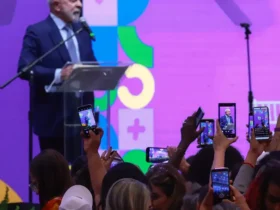 Licença-maternidade é ampliada com nova lei sancionada por Lula
