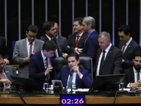 PEC da blindagem é aprovada na Câmara e segue para análise no Senado