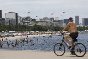Mudança no tempo promete final de semana instável no Brasil