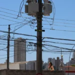 Furto de energia gera prejuízo de R$ 10,3 bilhões no Brasil em 2024