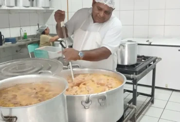Brasil se torna referência na alimentação escolar com programas inovadores