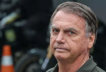 Moraes determina que escolta de Bolsonaro seja feita apenas pela Polícia Federal ou Penal