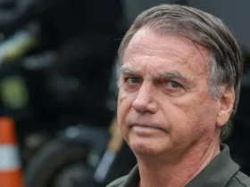 Bolsonaro passa mal e é levado a hospital em Brasília após queda de pressão