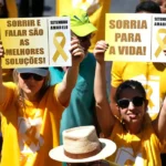 Autoagressão entre adolescentes aumenta e alerta pediatras no Brasil