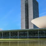 Aborto em crianças volta ao centro do debate com avanço de projeto na Câmara