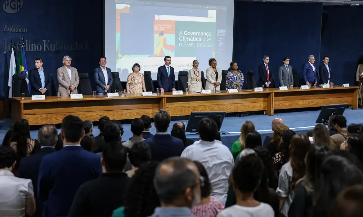 Marina Silva destaca importância da parceria na governança climática