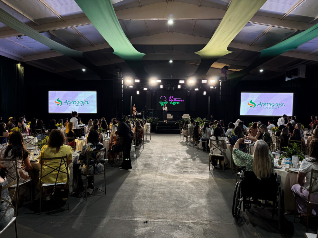 Com apoio da Aprosoja MT, 6º Encontro Mulheres do Agro reúne mais de 400 participantes em Lucas do Rio Verde