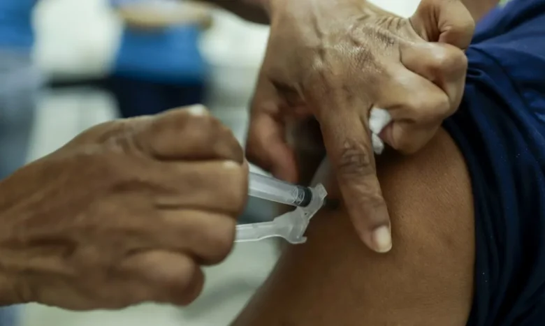 Saúde lança campanha de multivacinação para crianças e adolescentes