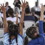 Infância saudável: menos tela e mais brincadeira para o bem-estar das crianças