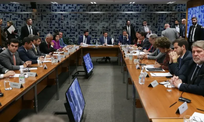 Câmara votará projeto que torna crime hediondo adulterar alimentos