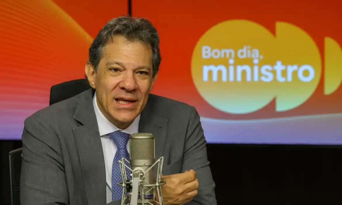 Tarifaço impacta mais os EUA do que o Brasil, afirma Haddad