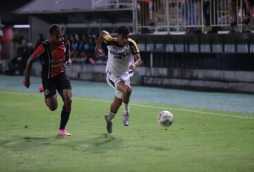 Criciúma x Joinville: onde assistir, escalações e tudo sobre o jogo decisivo da Copa Santa Catarina. Imagem: Celso da Luz/CEC