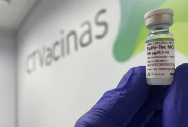 Vacina brasileira contra covid avança para fase final de testes