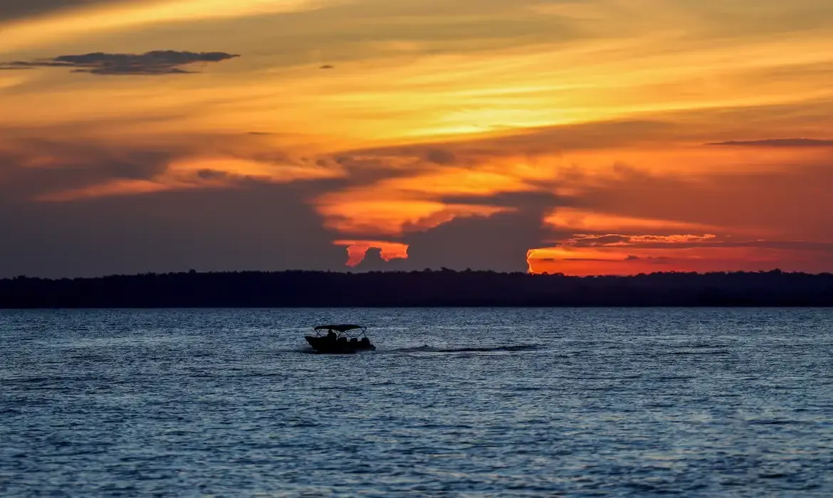 Lula opta por barco durante COP30 e garante acomodações em Belém