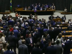 Câmara aprova isenção do IR para quem ganha até R$ 5 mil