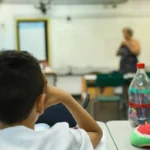 Governo abre consulta pública sobre uso da IA na educação