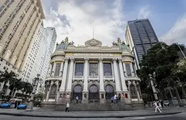 Projeto de música transforma a vida de crianças em áreas vulneráveis do Rio