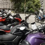 Trabalhadores por aplicativo ganham mais, mas enfrentam jornadas mais longas