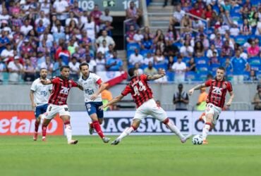 Vitória x Bahia: onde assistir, escalações e tudo sobre o Ba-Vi que fecha a 28ª rodada do Brasileirão 2025. Imagem: Rafael Rodrigues/EC Bahia