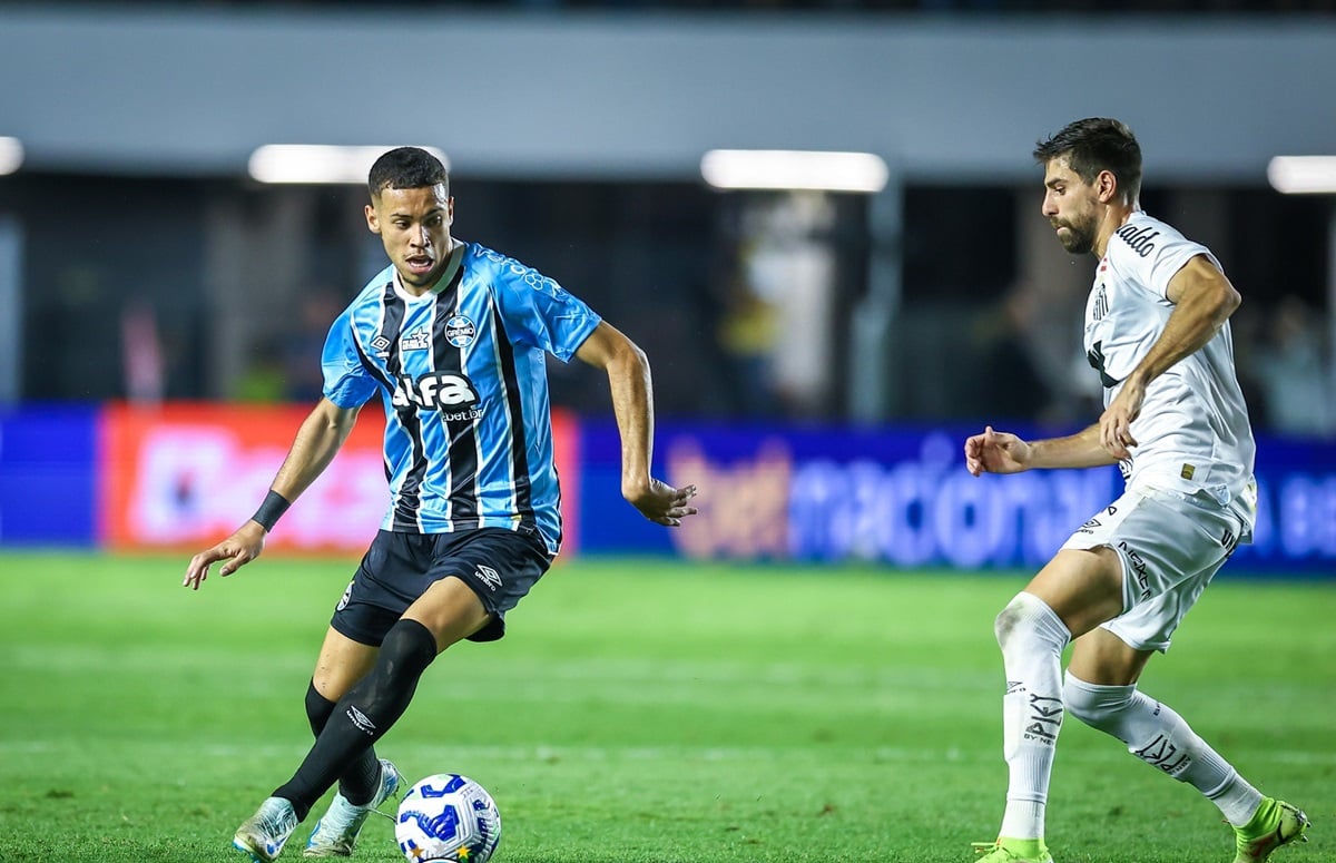 Red Bull Bragantino x Grêmio: onde assistir, escalações e retrospecto do duelo pelo Brasileirão 2025. Imagem: Lucas Uebel/Grêmio Red Bull Bragantino x Grêmio: onde assistir, escalações e retrospecto do duelo pelo Brasileirão 2025. Imagem: Lucas Uebel/Grêmio