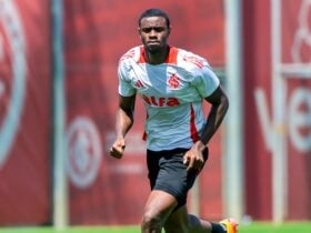 Internacional x Botafogo: onde assistir, escalações e detalhes do duelo pelo Brasileirão 2025. Imagem: Ricardo Duarte/SCI